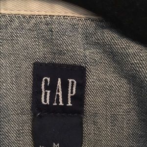Gap cropped jean jacket